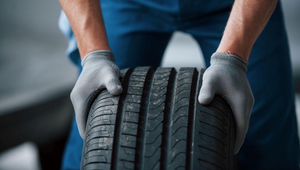 Guida Completa ai Pneumatici Auto: Scegli il Migliore con Pneustar